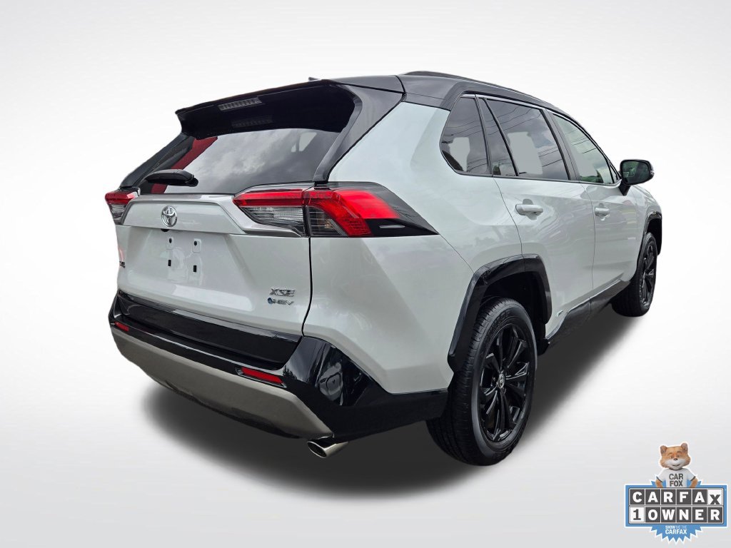 Used 2025 Toyota RAV4 XSE AWD/4WD image 7