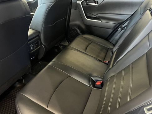 Used 2025 Toyota RAV4 XLE Premium FWD image 11