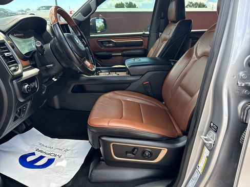 Used 2022 RAM 1500 Limited w/ Body Color Bumper Group AWD/4WD image 9