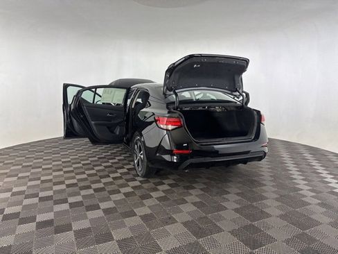 Used 2021 Nissan Sentra SV image 16