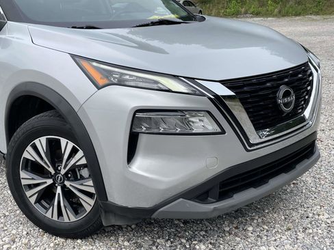 Used 2023 Nissan Rogue SV FWD image 28