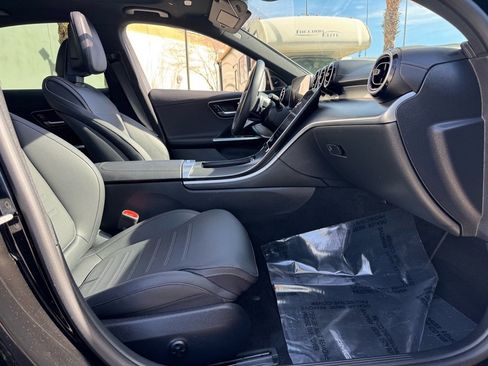 Certified 2024 Mercedes-Benz C 300 4MATIC Sedan image 22