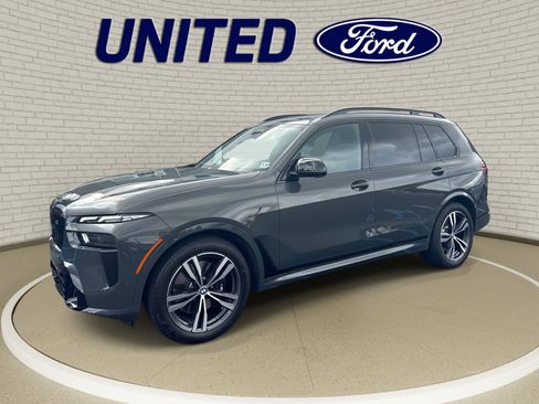 Used 2026 BMW X7 M60i w/ Executive Package AWD/4WD image 1