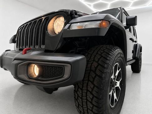 Used 2021 Jeep Wrangler Unlimited Rubicon w/ Cold Weather Group AWD/4WD image 36