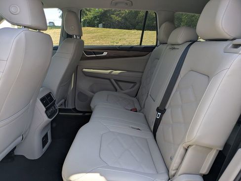 New 2026 Volkswagen Atlas SE AWD/4WD image 14