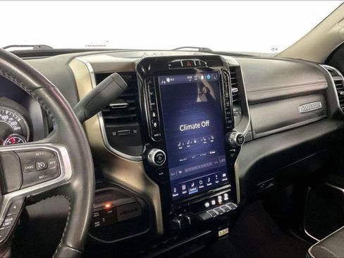 Used 2024 RAM 2500 Laramie AWD/4WD image 8