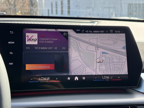 Used 2026 BMW X1 xDrive28i w/ Technology Package image 26