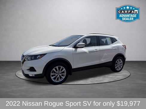 Used 2022 Nissan Rogue Sport SV w/ Technology Package AWD/4WD image 4