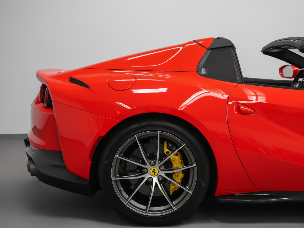 Certified 2023 Ferrari 812 GTS RWD image 5
