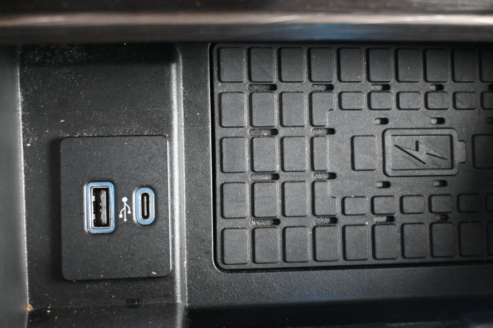 Used 2024 Ford Expedition Max Limited RWD image 19