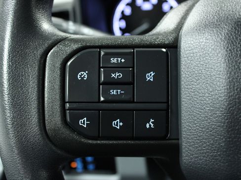 Used 2023 Ford F350 XLT image 20