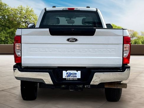 Used 2021 Ford F250 XL w/ Power Equipment Group AWD/4WD image 4