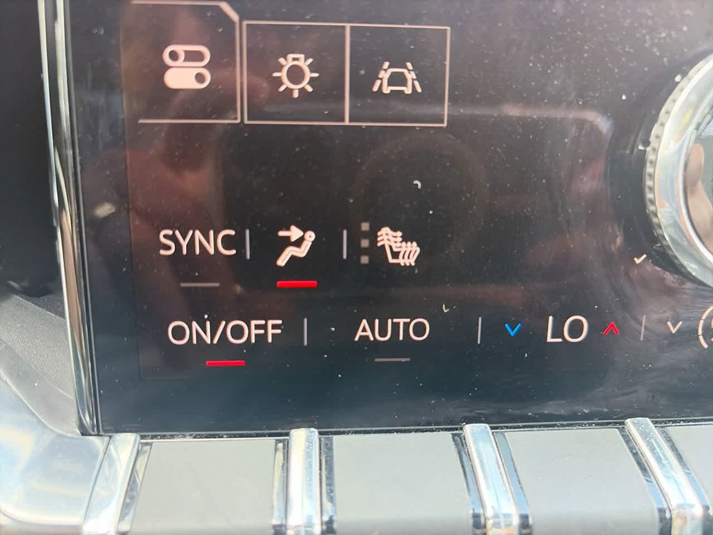 Used 2025 GMC Acadia AT4 w/ LPO, Floor Liner Package AWD/4WD image 24