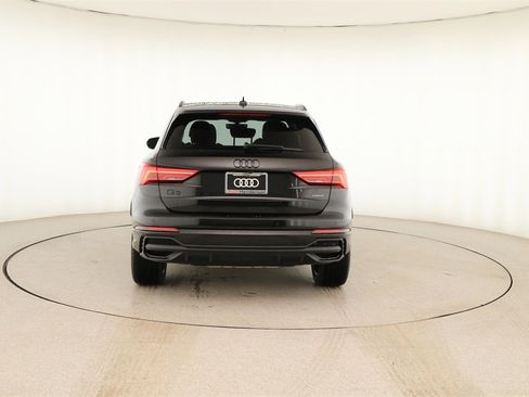 New 2025 Audi Q3 2.0T Premium Plus image 5