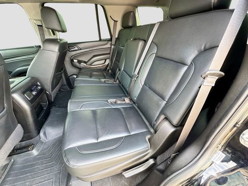 Used 2020 Chevrolet Tahoe LT w/ Luxury Package image 25