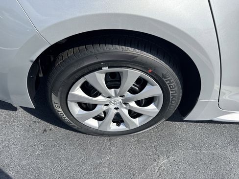 New 2025 Toyota Corolla LE image 11