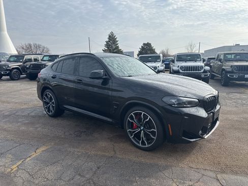 Used 2022 BMW X4 M w/ Competition Package image 4