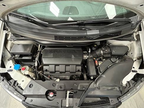 Used 2016 Honda Odyssey Touring image 57
