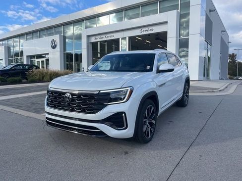 New 2026 Volkswagen Atlas Cross Sport SEL Premium R-Line AWD/4WD image 1