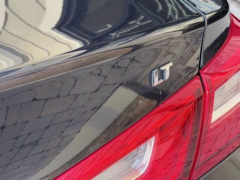 Used 2023 Chevrolet Malibu LT image 50