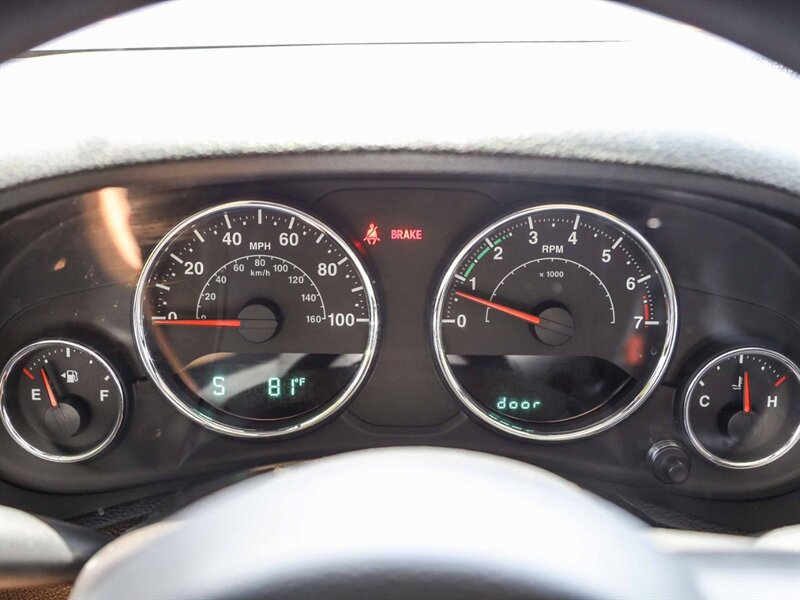 Used 2014 Jeep Wrangler Sport AWD/4WD image 24