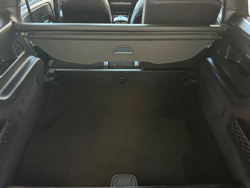 Used 2022 Mercedes-Benz GLB 250 4MATIC image 14