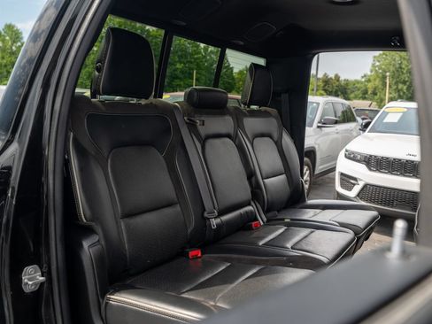 Used 2022 RAM 1500 Laramie w/ Night Edition AWD/4WD image 16