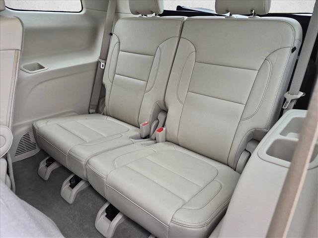 Used 2023 GMC Acadia Denali w/ Denali Ultimate Package FWD image 22