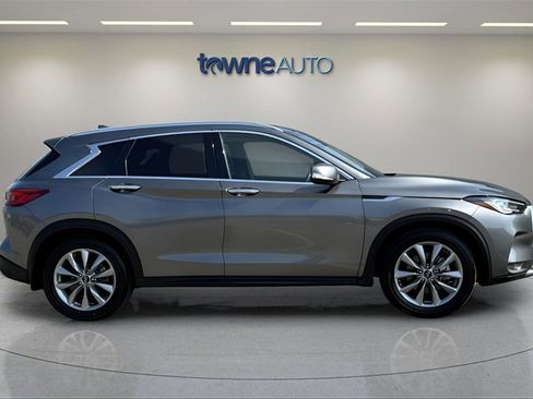 Used 2022 INFINITI QX50 Essential image 6