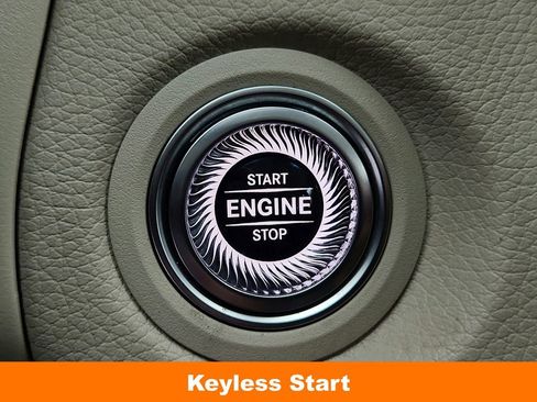 Used 2022 Mercedes-Benz GLC 300 4MATIC image 36