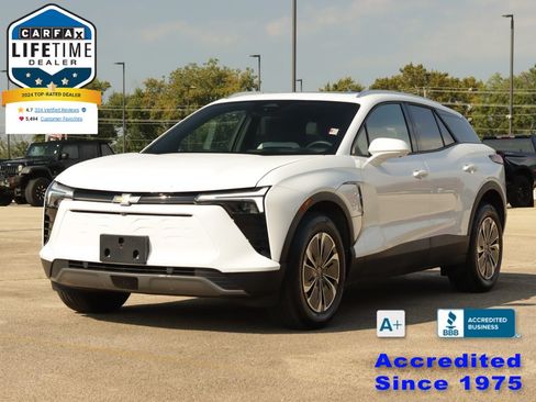 Used 2024 Chevrolet Blazer EV LT AWD/4WD image 3