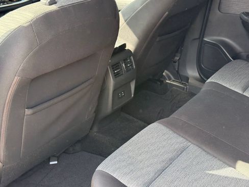 Certified 2021 Nissan Rogue SV AWD/4WD image 29