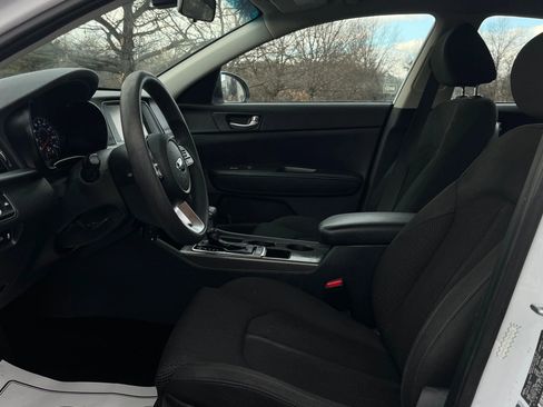 Used 2019 Kia Optima LX w/ LX 17" Wheel Package image 9