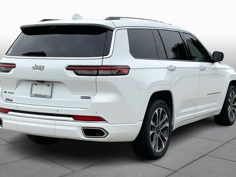Used 2022 Jeep Grand Cherokee L Overland w/ Luxury Tech Group IV AWD/4WD image 13