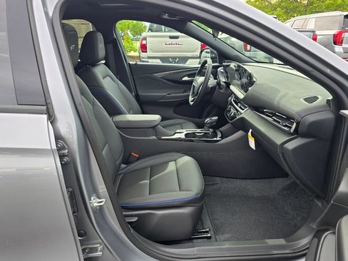 New 2026 Buick Envista Sport Touring w/ Convenience I Package FWD image 24