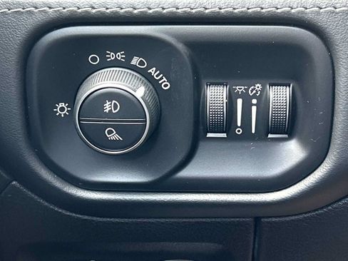Used 2021 RAM 1500 Limited AWD/4WD image 27