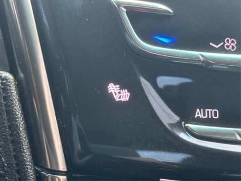 Used 2018 Cadillac ATS Luxury w/ Safety and Security Package image 39