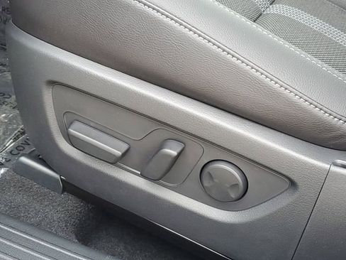 Used 2025 MAZDA CX-50 2.5 Hybrid w/ Cargo Package image 6