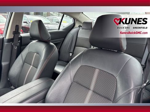 Used 2025 Nissan Altima 2.5 SR image 15