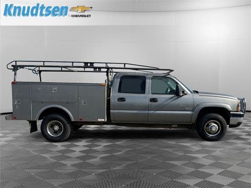 Used 2007 Chevrolet Silverado 3500 LT w/ Heavy-Duty Power Package image 5