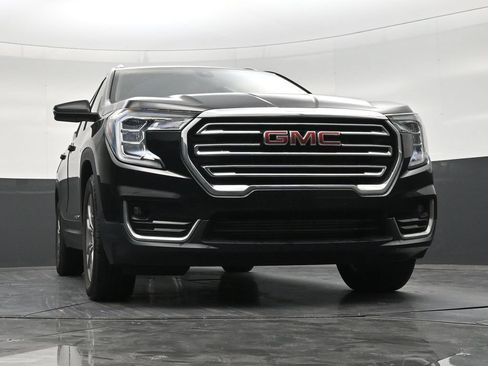 Used 2023 GMC Terrain SLT w/ LPO, Floor Liner Package FWD image 26