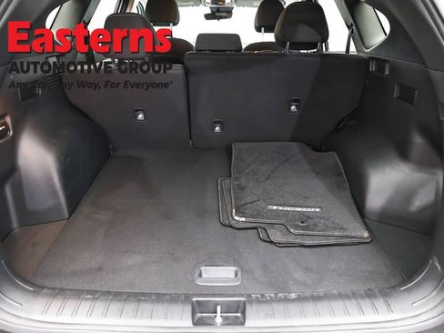 Used 2023 Hyundai Tucson SEL AWD/4WD image 9