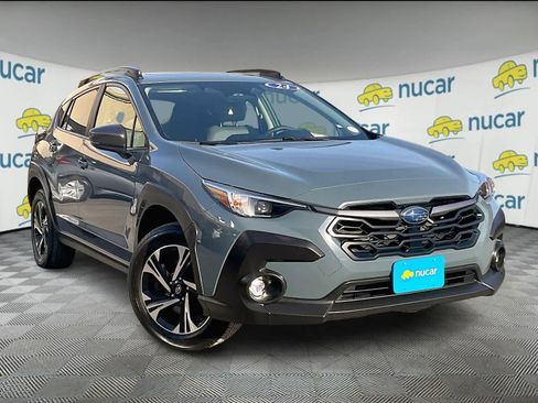 Used 2024 Subaru Crosstrek 2.0i Premium image 1