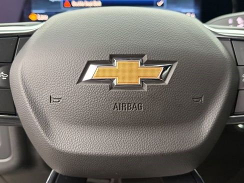 Used 2025 Chevrolet Tahoe LT AWD/4WD image 9