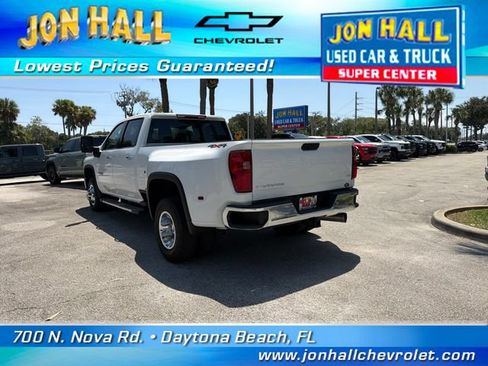 Used 2025 Chevrolet Silverado 3500 LTZ w/ LTZ Convenience Package AWD/4WD image 7