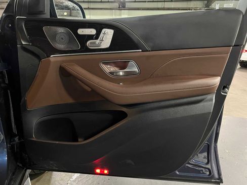 Certified 2024 Mercedes-Benz GLS 63 AMG 4MATIC image 10