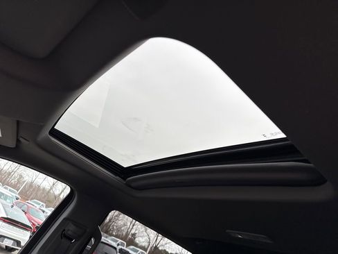 Used 2025 GMC Sierra 1500 Denali w/ Denali Reserve Package image 12