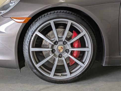 Used 2013 Porsche 911 Carrera S image 14