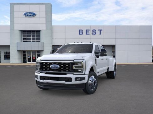 New 2026 Ford F450 Platinum w/ FX4 Off-Road Package image 2