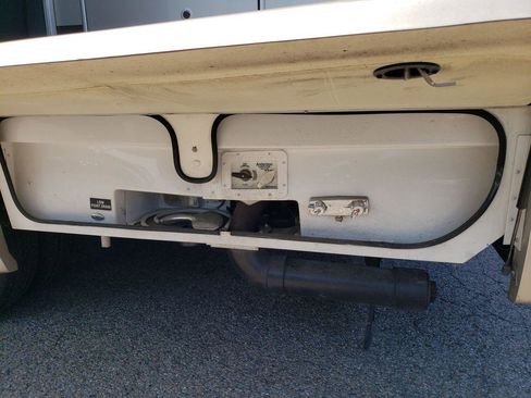 Used 2008 Freightliner Sprinter 3500 image 32